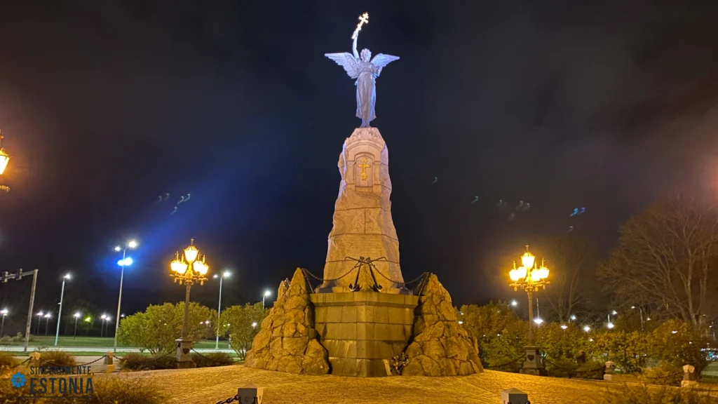 Monumento al Russalka El ángel ruso de Tallin